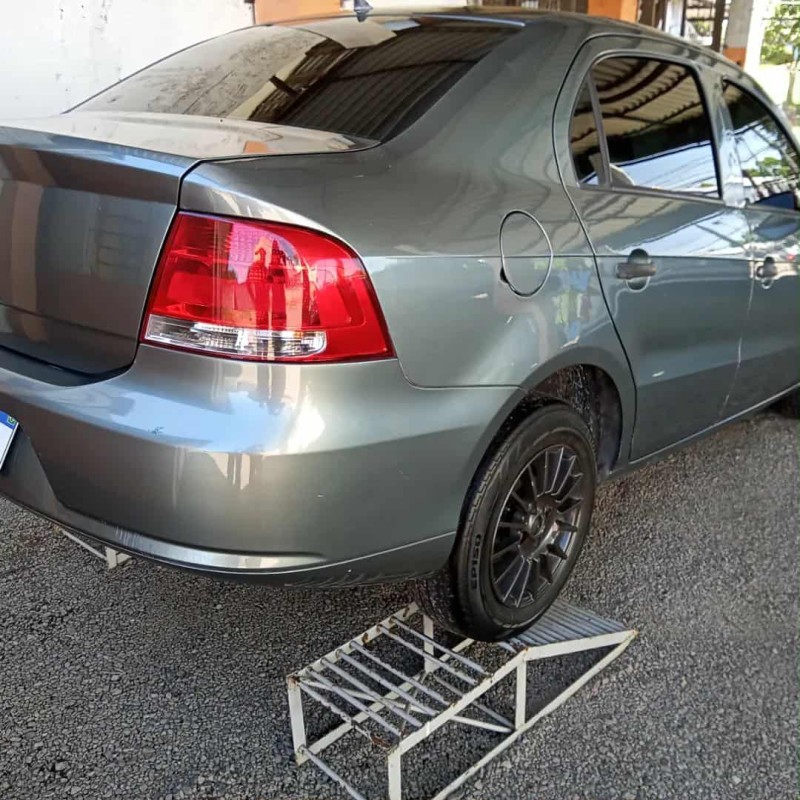 VOYAGE 1.0 MI CITY 8V FLEX 4P MANUAL - 2009 - CAXIAS DO SUL