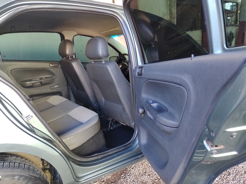 VOYAGE 1.0 MI CITY 8V FLEX 4P MANUAL - 2009 - CAXIAS DO SUL