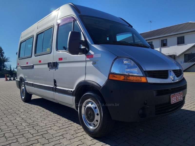 master 2.5 dci minibus l2h2 16 lugares 16v diesel 3p manual 2011 caxias do sul