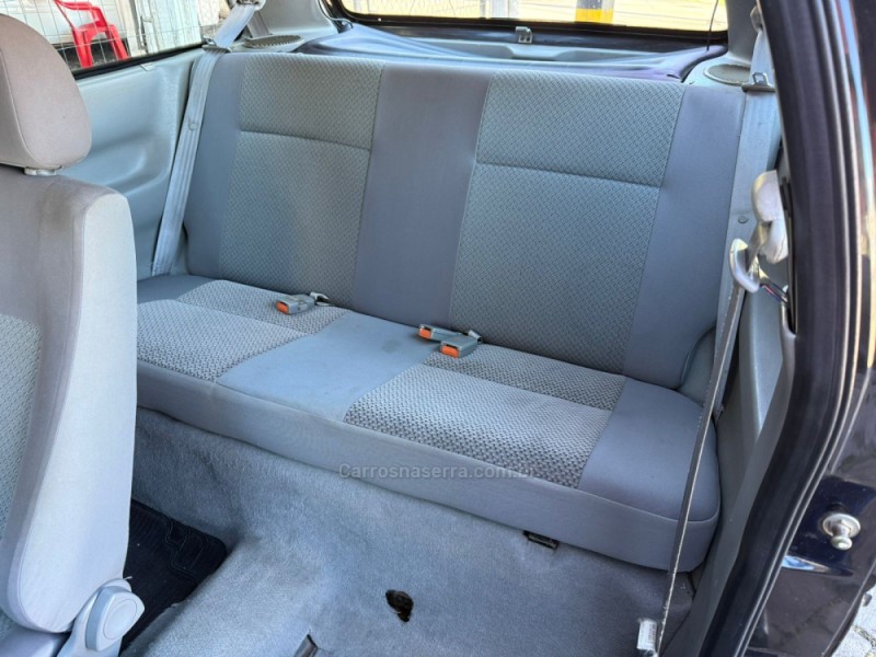 GOL 1.0 MI 8V GASOLINA 2P MANUAL G.III - 2001 - FARROUPILHA