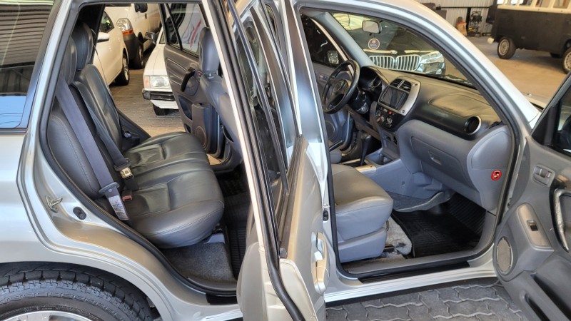RAV4 2.0 4X2 16V GASOLINA 4P AUTOMÁTICO - 2001 - GARIBALDI