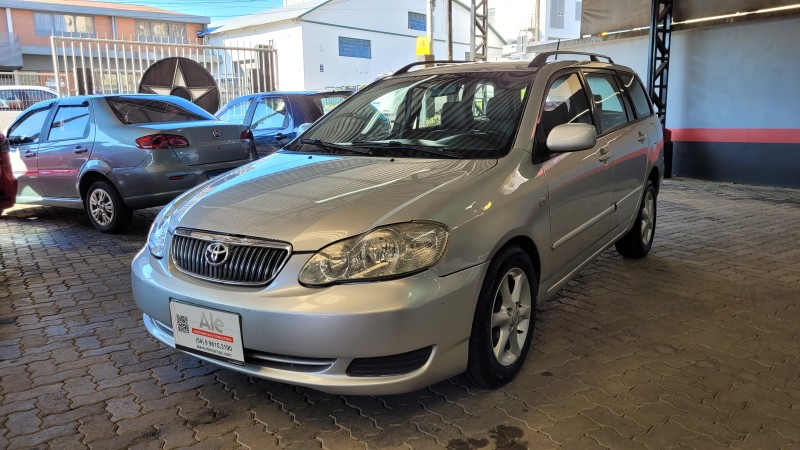 fielder 1.8 16v gasolina 4p automatico 2005 garibaldi