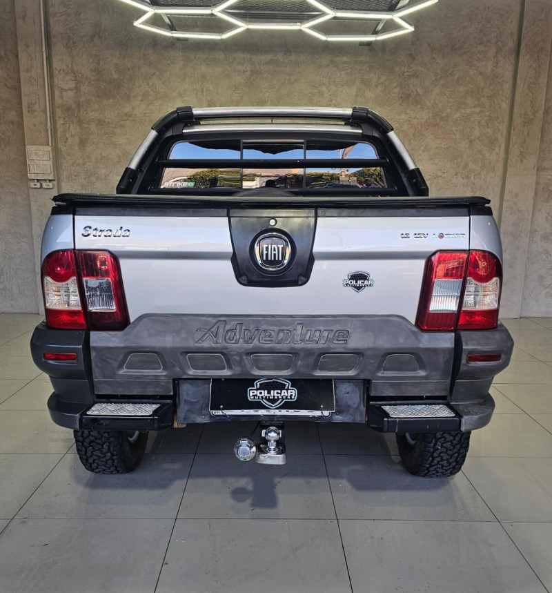 STRADA 1.8 MPI ADVENTURE LOCKER CD 16V FLEX 2P MANUAL - 2013 - CAXIAS DO SUL