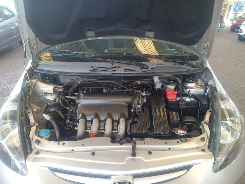 FIT 1.4 LX 8V FLEX 4P MANUAL - 2008 - CAXIAS DO SUL