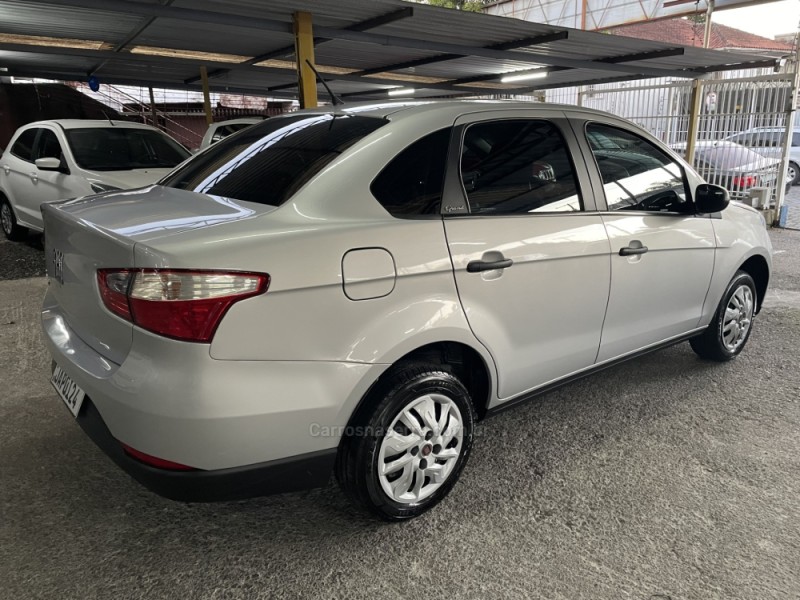 GRAND SIENA 1.0 ATTRACTIVE 8V FLEX 4P MANUAL - 2021 - CAXIAS DO SUL