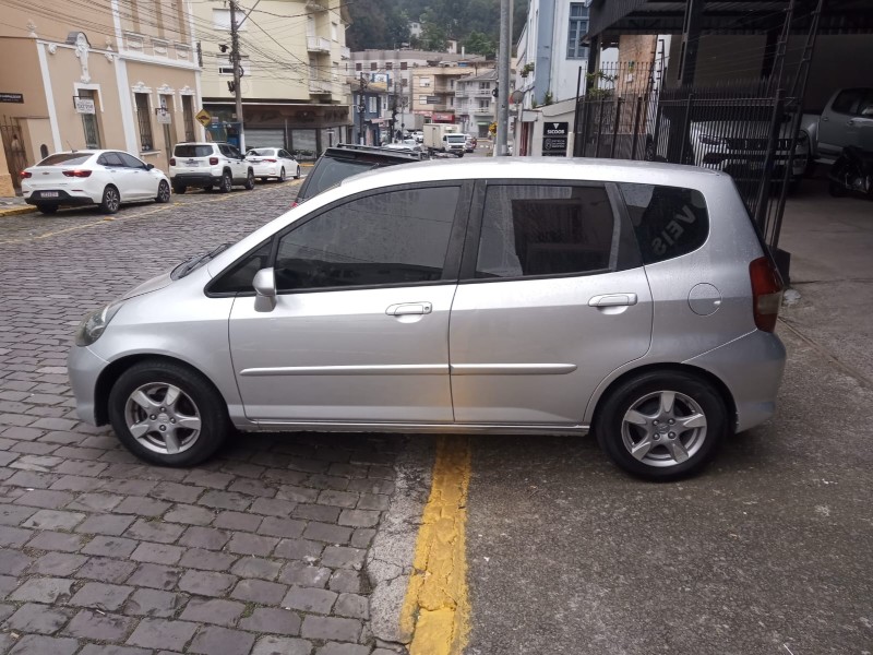 FIT 1.4 LX 8V GASOLINA 4P MANUAL - 2008 - GARIBALDI