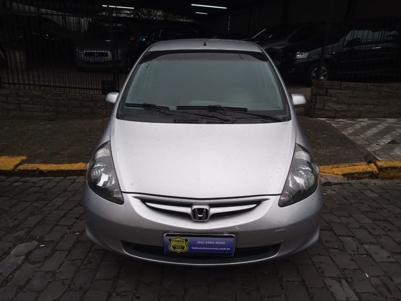 FIT 1.4 LX 8V GASOLINA 4P MANUAL - 2008 - GARIBALDI
