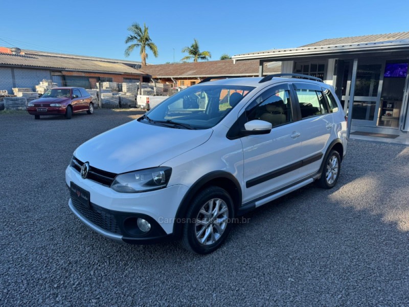 space cross 1.6 mi 8v flex 4p automatizado 2013 igrejinha