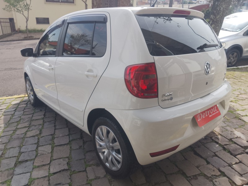 FOX 1.6 MI ITREND 8V FLEX 4P MANUAL - 2013 - CAXIAS DO SUL