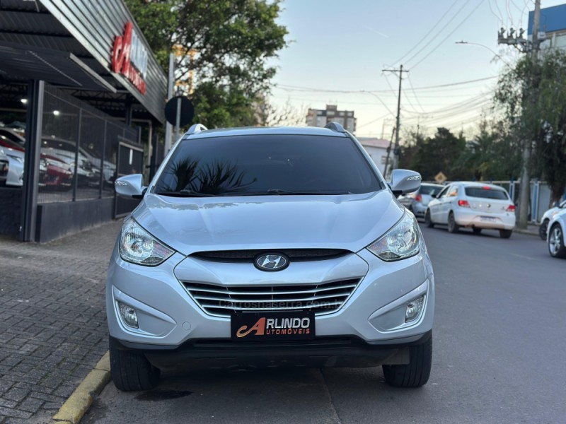 IX35 2.0 16V FLEX 4P AUTOMÁTICO - 2013 - PAROBé