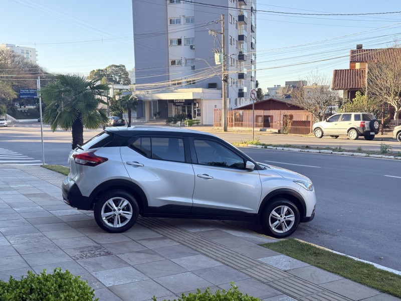 KICKS 1.6 S DIRECT 16V FLEX 4P AUTOMÁTICO - 2020 - FARROUPILHA