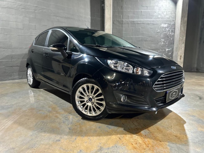 fiesta 1.6 titanium hatch 16v flex 4p automatico 2016 caxias do sul
