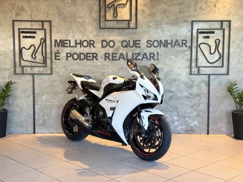 CBR 1000RR FIREBLADE