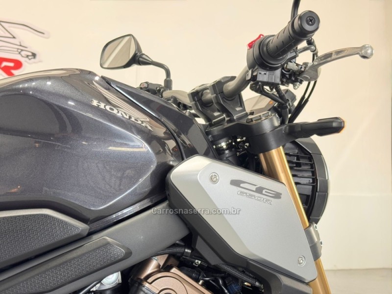 CB 650R  - 2022 - ESTâNCIA VELHA