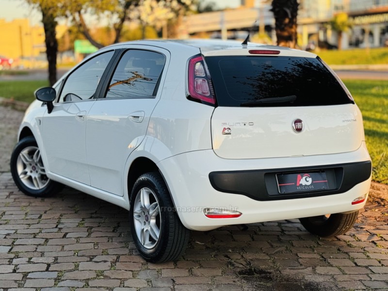 PUNTO 1.4 ATTRACTIVE ITALIA 8V FLEX 4P MANUAL - 2013 - CASCA