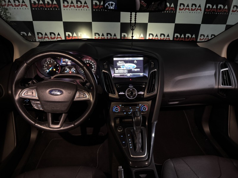 FOCUS 2.0 TITANIUM HATCH 16V FLEX 4P AUTOMÁTICO - 2016 - CAXIAS DO SUL