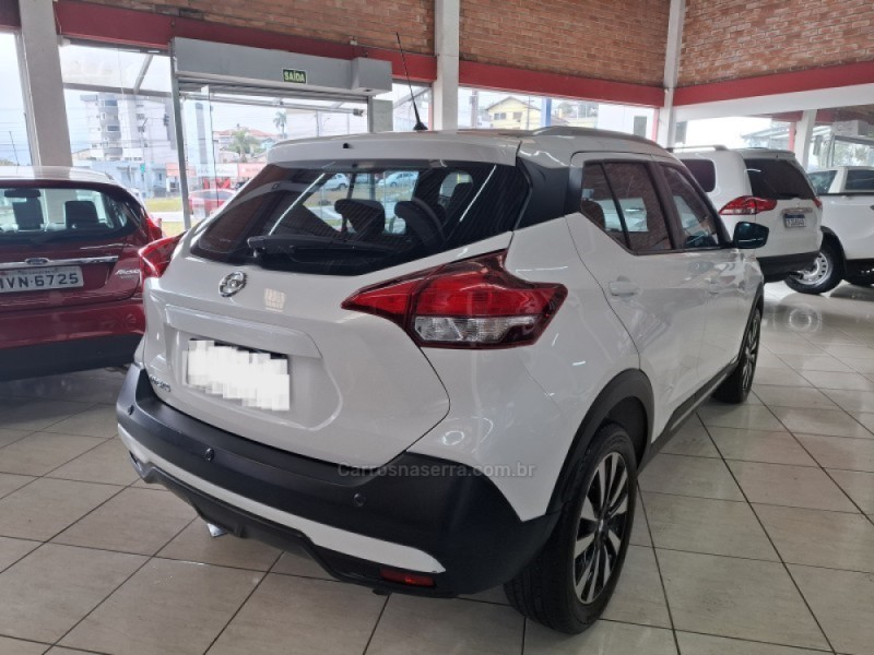 KICKS 1.6 16V FLEX SV PACK PLUS 4P XTRONIC - 2017 - BENTO GONçALVES