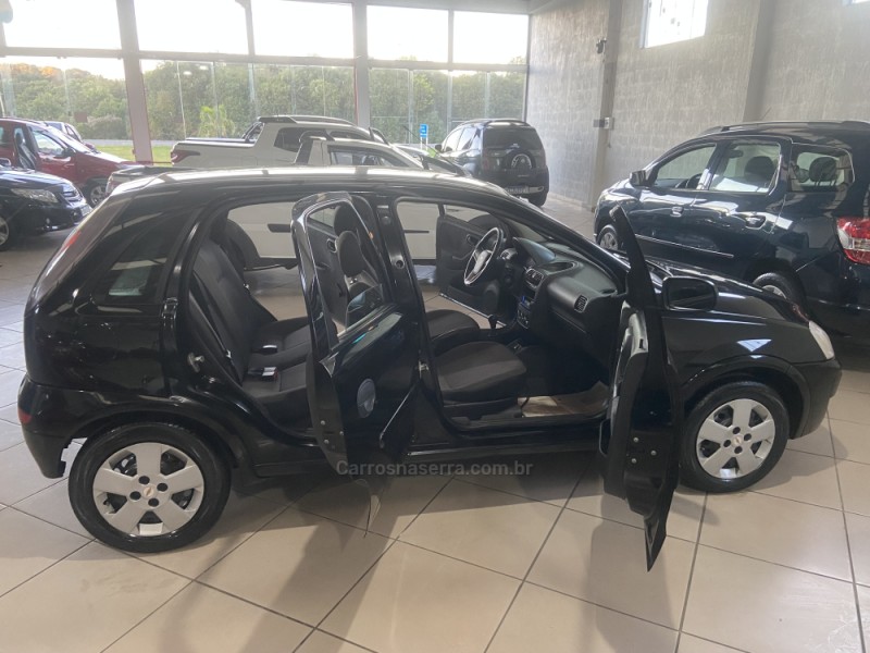 CORSA 1.4 MPFI MAXX 8V FLEX 4P MANUAL - 2011 - NOVA PRATA