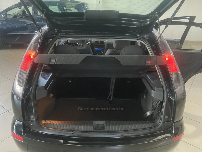CORSA 1.4 MPFI MAXX 8V FLEX 4P MANUAL - 2011 - NOVA PRATA