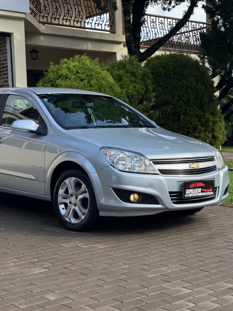 VECTRA 2.0 MPFI ELEGANCE 8V 140CV FLEX 4P AUTOMÁTICO - 2011 - ENCANTADO