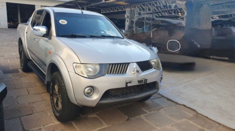 L200 2.5 GL 4X4 CD 8V TURBO DIESEL 4P MANUAL - 2008 - CAXIAS DO SUL