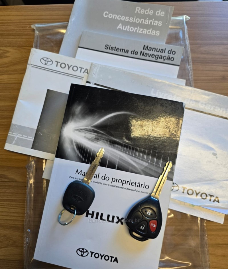 HILUX 2.7 SRV 4X4 CD 16V FLEX 4P AUTOMÁTICO - 2013 - LAJEADO