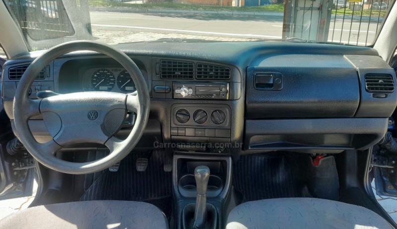 GOLF 1.8 MI GL 8V GASOLINA 4P MANUAL - 1996 - CAXIAS DO SUL