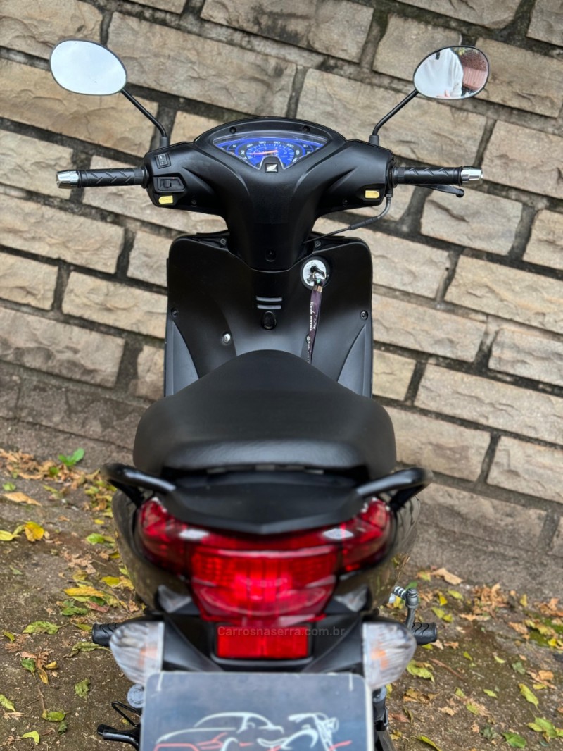 BIZ 125 ES - 2014 - LAJEADO