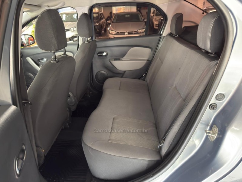LOGAN 1.6 EXPRESSION 16V FLEX 4P MANUAL - 2018 - NOVO HAMBURGO