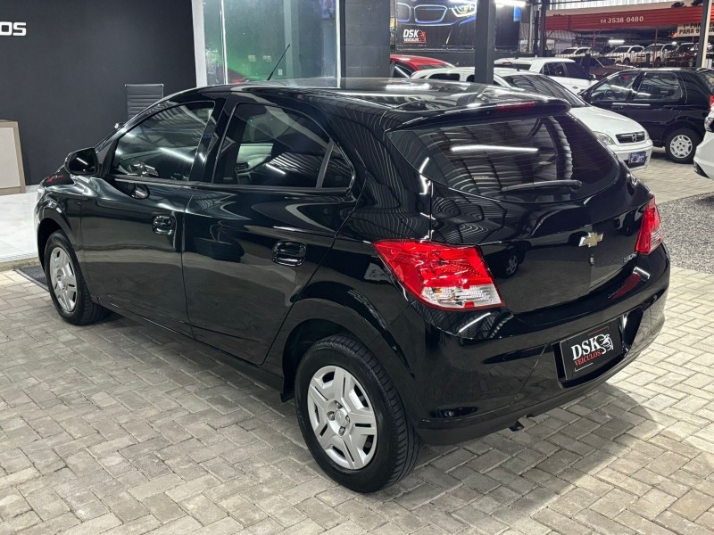 ONIX 1.0 MPFI LT 8V FLEX 4P MANUAL - 2013 - CAXIAS DO SUL