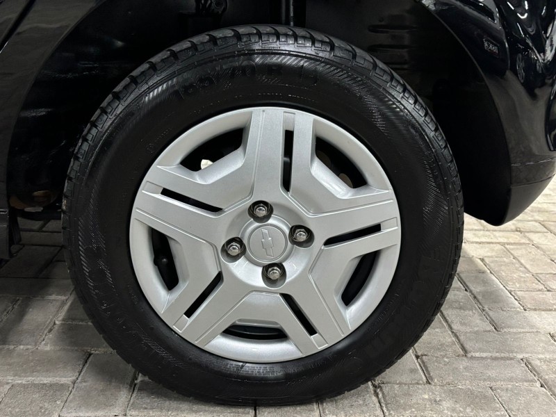 ONIX 1.0 MPFI LT 8V FLEX 4P MANUAL - 2013 - CAXIAS DO SUL