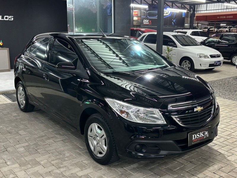ONIX 1.0 MPFI LT 8V FLEX 4P MANUAL - 2013 - CAXIAS DO SUL