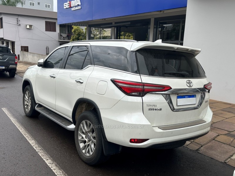 HILUX SW4 2.8 SRX 4X4 16V TURBO INTERCOOLER DIESEL 4P AUTOMÁTICO - 2022 - GUAPORé