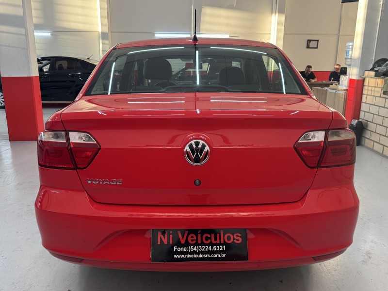 VOYAGE 1.0 MI CITY 8V FLEX 4P MANUAL - 2015 - CAXIAS DO SUL