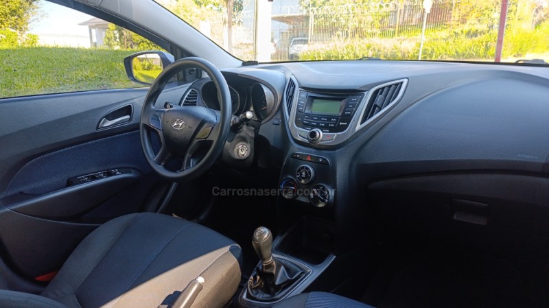 HB20 1.6 COMFORT PLUS 16V FLEX 4P MANUAL - 2013 - CAXIAS DO SUL
