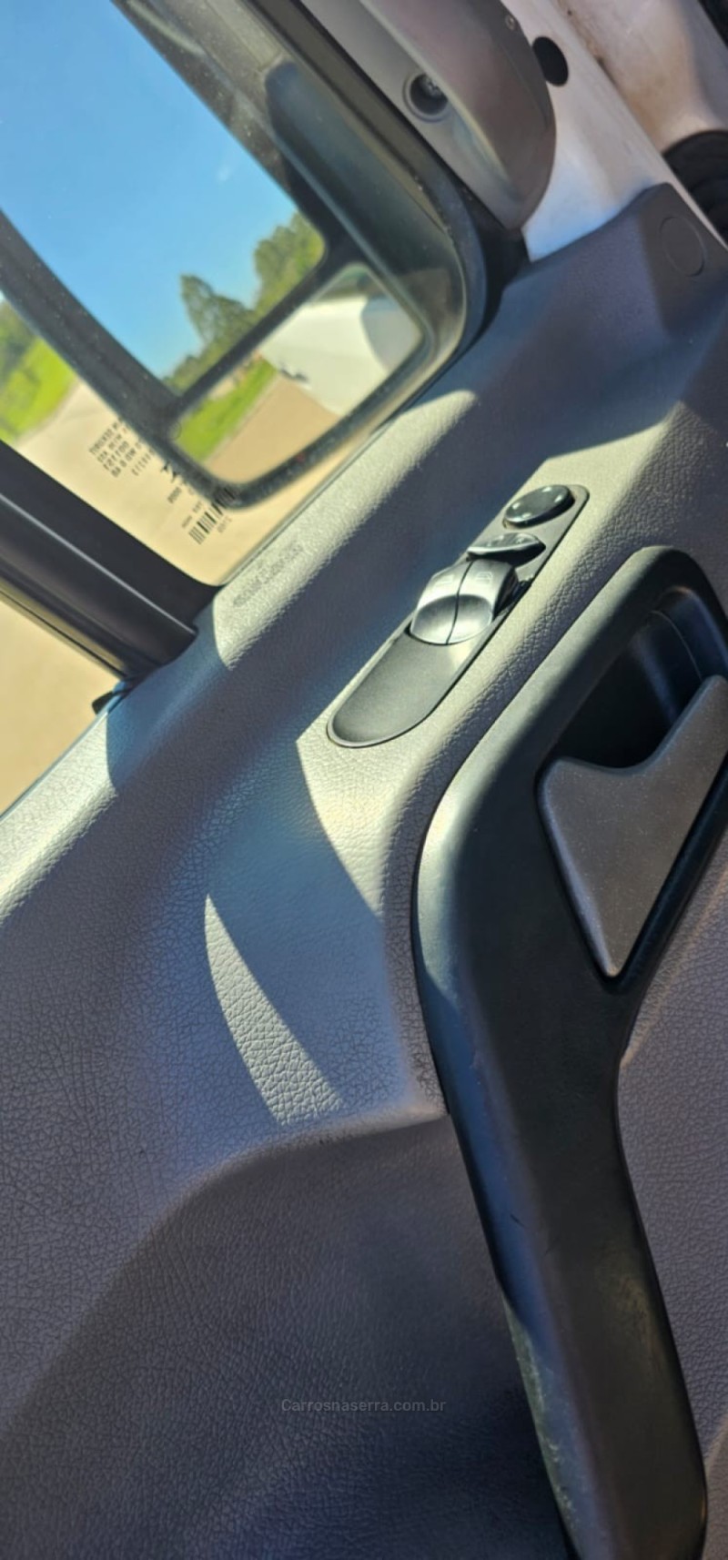 SPRINTER 2.2 415 CDI FURGÃO 14 BI-TURBO DIESEL MANUAL - 2013 - IVOTI