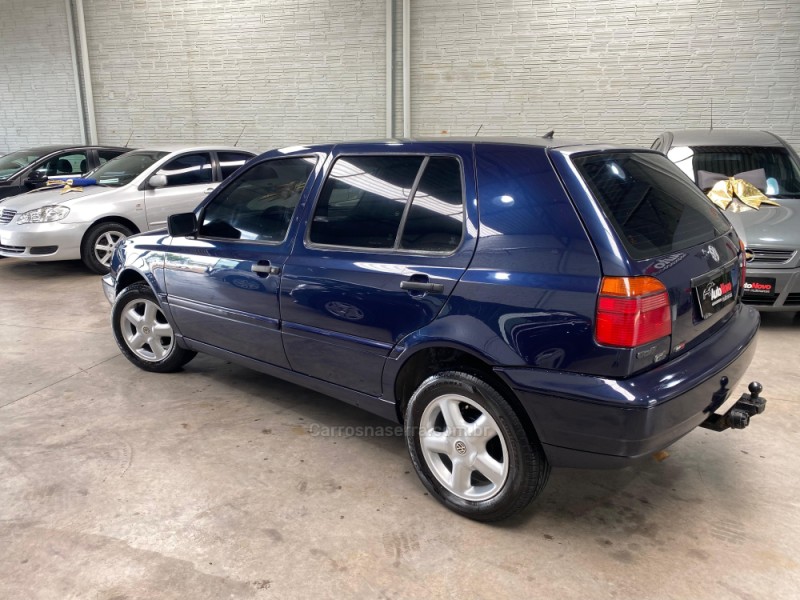 GOLF 1.8 MI GL 8V GASOLINA 4P MANUAL - 1996 - VACARIA