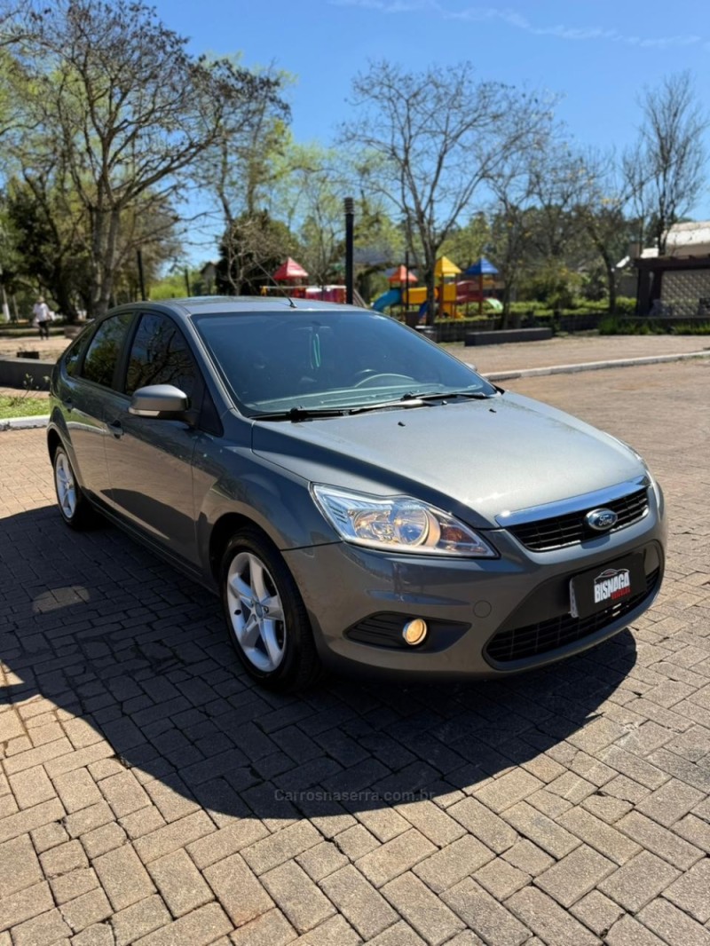 FOCUS 1.6 SE 16V FLEX 4P MANUAL - 2012 - BROCHIER