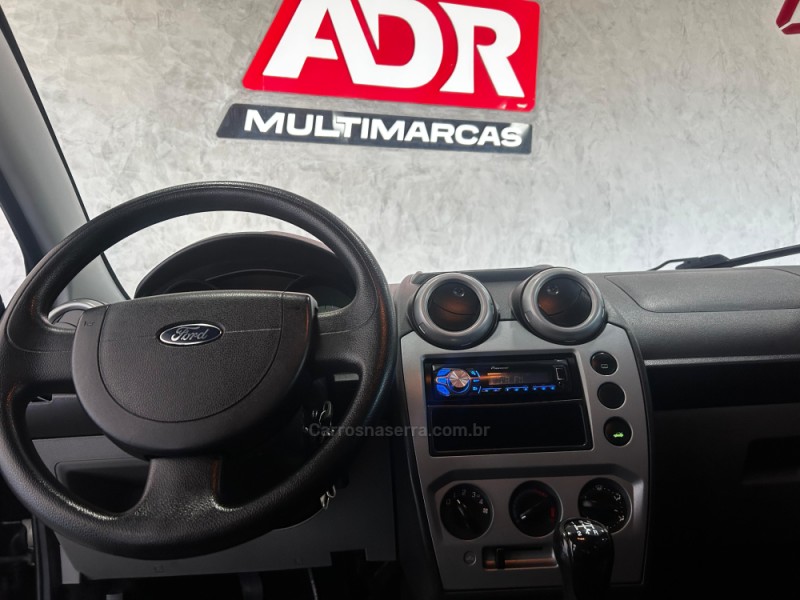 FIESTA 1.6 MPI SEDAN 8V FLEX 4P MANUAL - 2009 - CAXIAS DO SUL