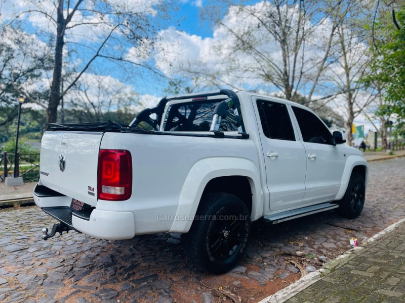 AMAROK 2.0 TRENDLINE 4X4 CD 16V TURBO INTERCOOLER DIESEL 4P AUTOMÁTICO - 2013 - NOVO HAMBURGO