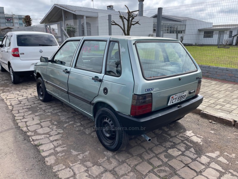 UNO 1.0 MILLE ELETRONIC 8V GASOLINA 4P MANUAL - 1995 - VACARIA