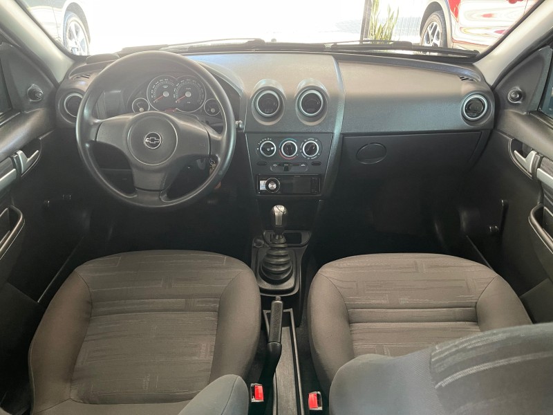 PRISMA 1.4 MPFI MAXX 8V FLEX 4P MANUAL - 2009 - CAXIAS DO SUL