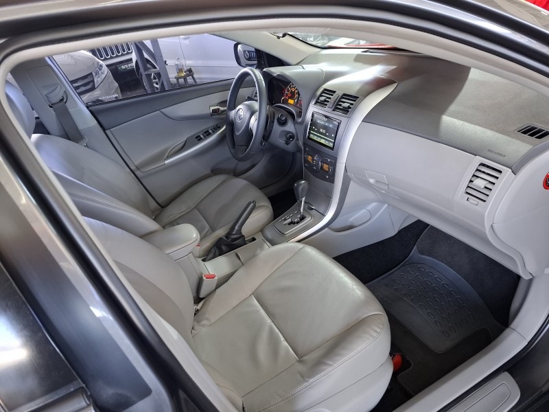 COROLLA 2.0 XEI 16V FLEX 4P AUTOMÁTICO - 2011 - CAXIAS DO SUL