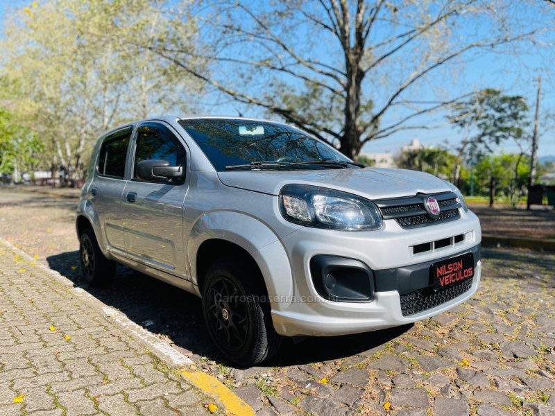 UNO 1.0 DRIVE 6V FLEX 4P MANUAL - 2018 - NOVO HAMBURGO
