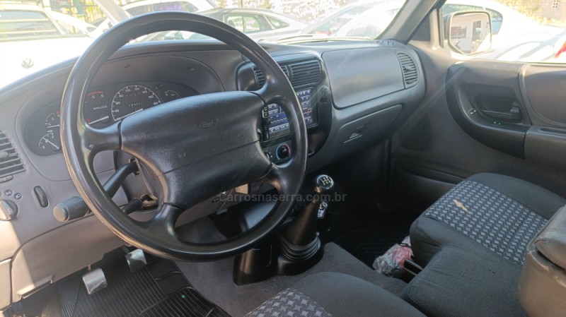 RANGER 2.8 XLS 4X2 CD 8V TURBO INTERCOOLER DIESEL 4P MANUAL - 2005 - CAXIAS DO SUL