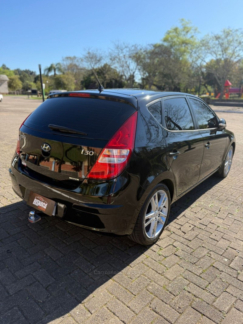 I30 2.0 MPI 16V GASOLINA 4P AUTOMÁTICO - 2011 - BROCHIER