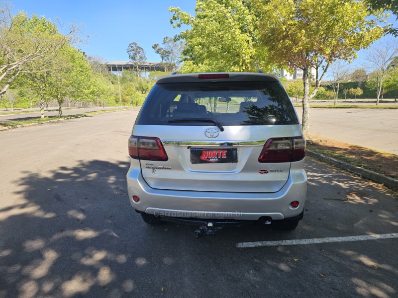 HILUX SW4 2.8 SRX 4X4 7 LUGARES 16V TURBO INTERCOOLER DIESEL 4P AUTOMÁTICO - 2009 - BENTO GONçALVES
