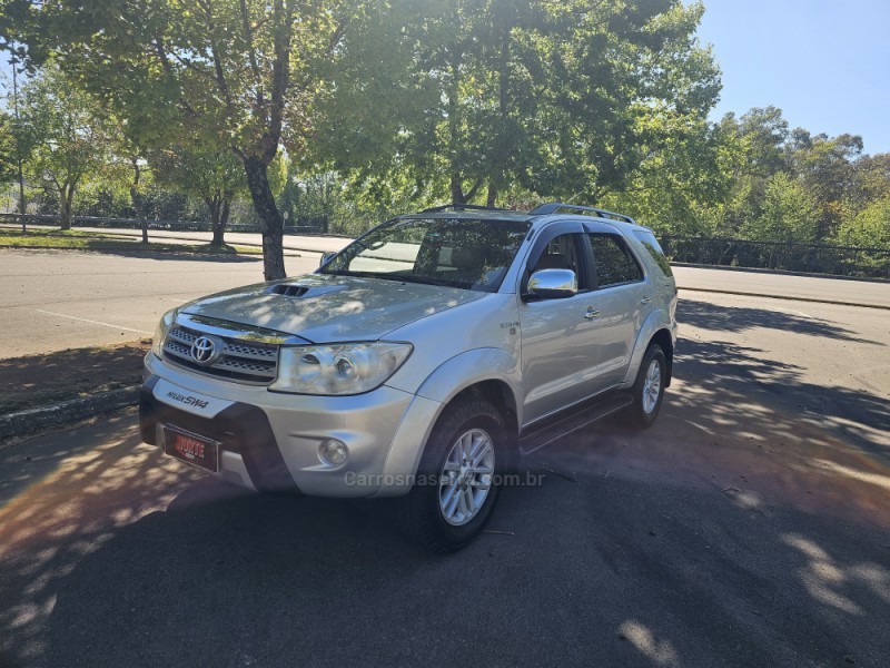 HILUX SW4 2.8 SRX 4X4 7 LUGARES 16V TURBO INTERCOOLER DIESEL 4P AUTOMÁTICO - 2009 - BENTO GONçALVES