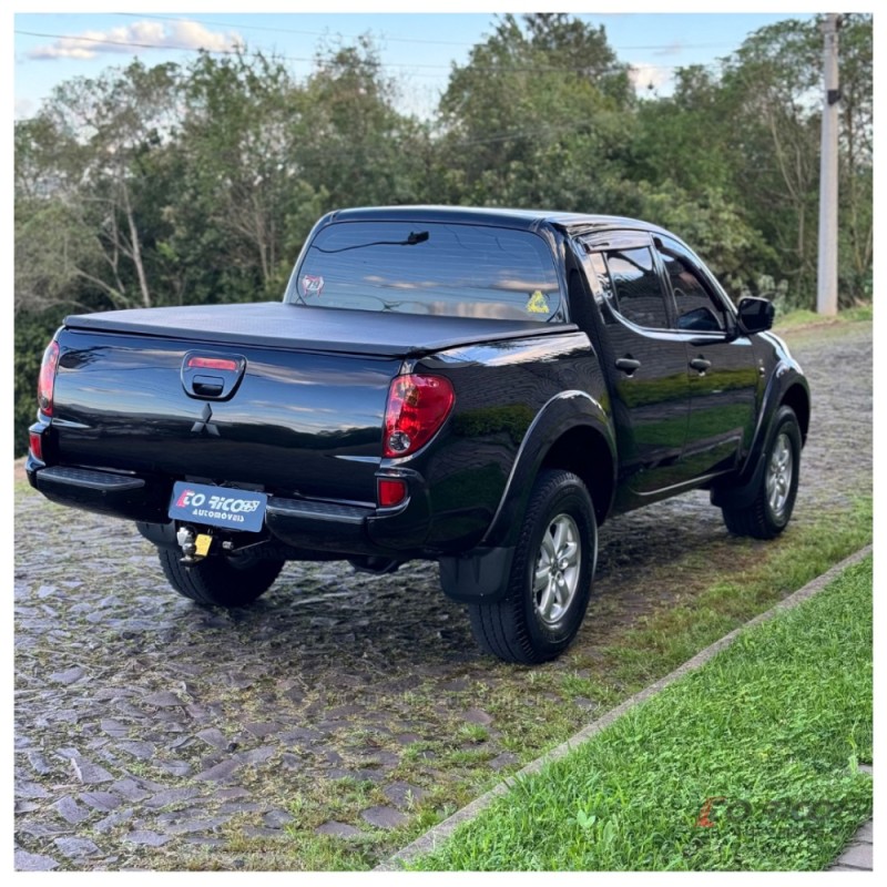 L200 TRITON 3.2 HPE 4X4 CD 16V TURBO INTERCOOLER DIESEL 4P AUTOMÁTICO - 2013 - CAMPO BOM