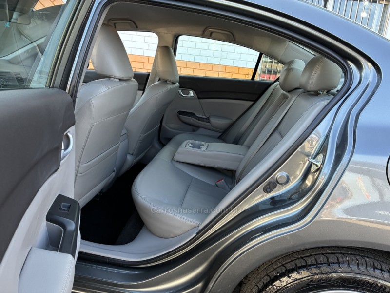 CIVIC 2.0 LXR 16V FLEX 4P AUTOMÁTICO - 2014 - VENâNCIO AIRES